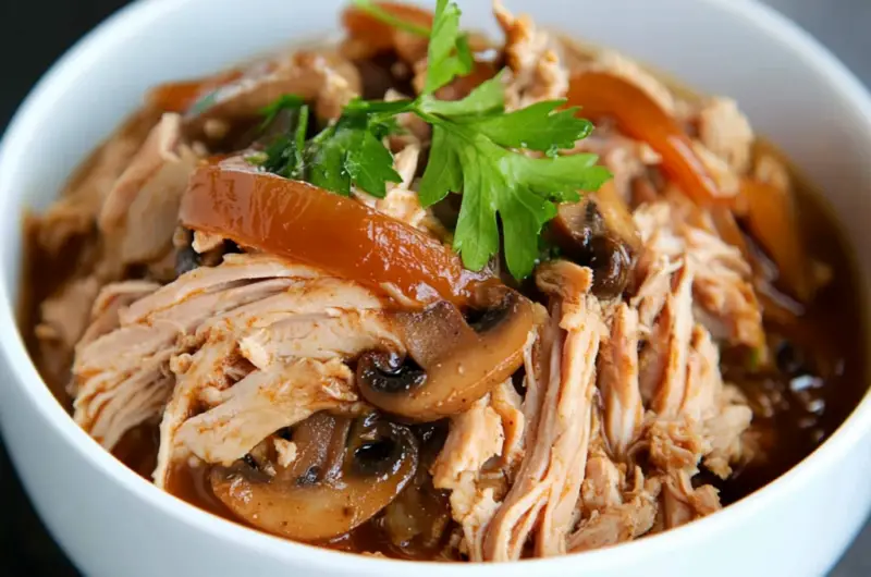 Slow Cooker Pulled Pork in Mushroom Sauce Recipe
