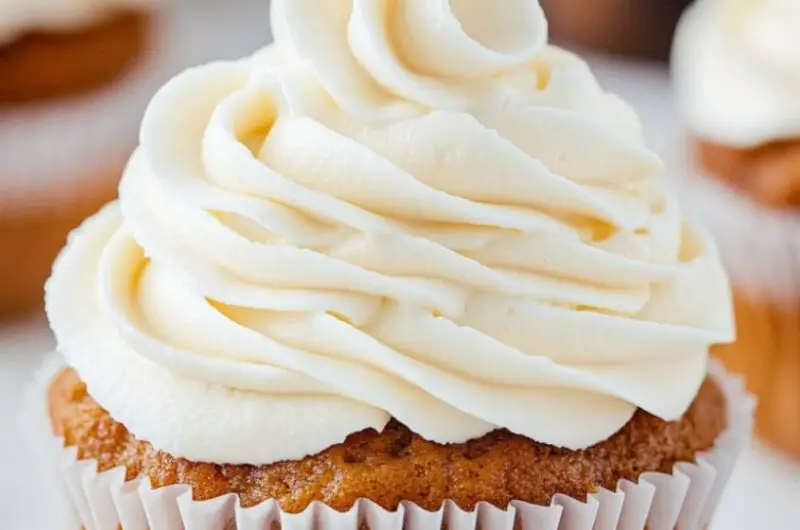 Cool Whip Cream Cheese Frosting (3 Ingredients)