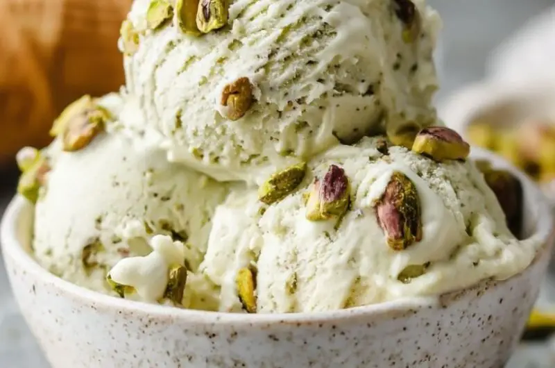 Homemade Pistachio Ice Cream